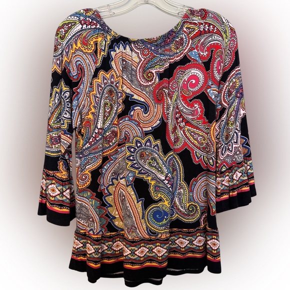 Thomas and Olivia paisley top - Picture 4 of 6